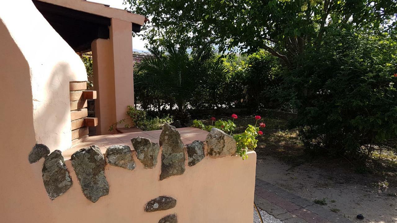 Appartamento Maestrale San Teodoro  Exterior foto